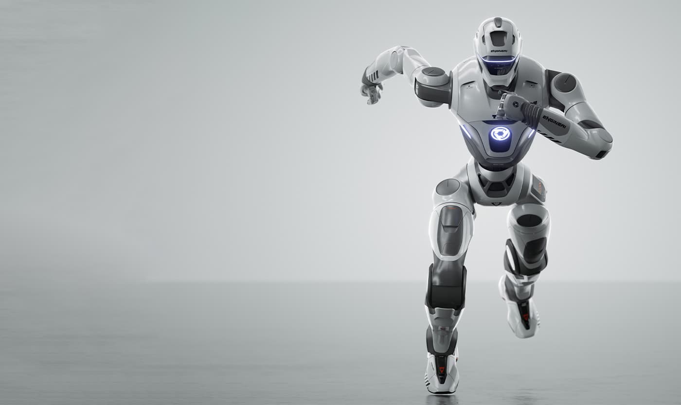 T800 sprinting straight at the camera